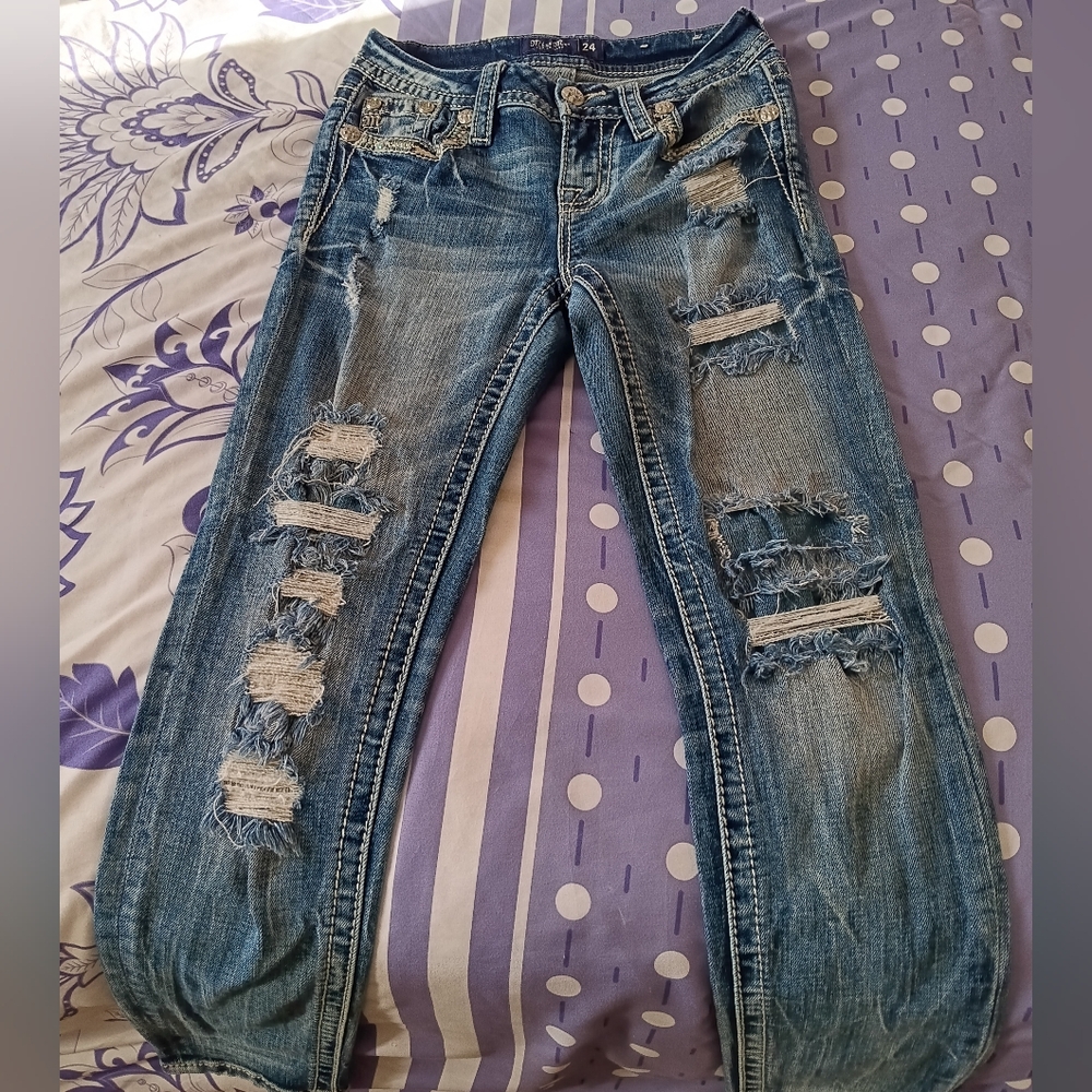 Miss Me Skinny size 24